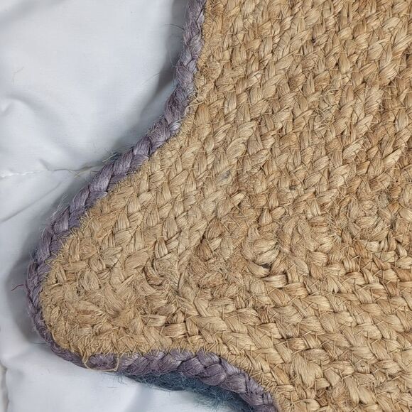 Jute Rug 20in by 30in Color Trimmed in Green or Purple, NEW - Picture 6 of 7